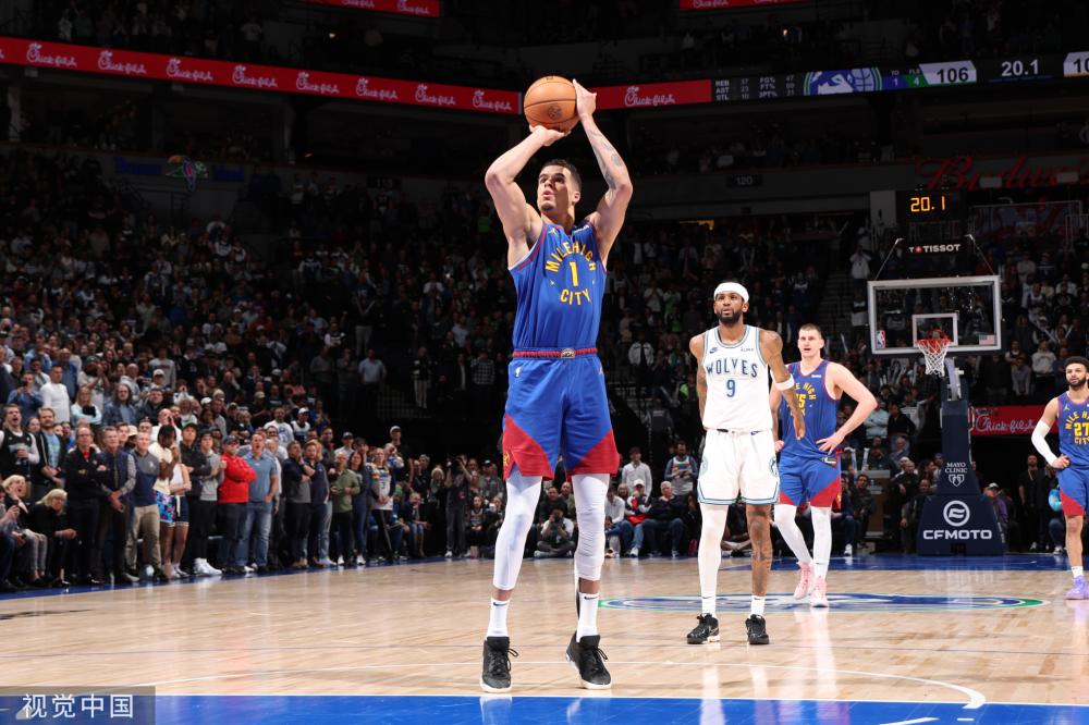 体育与商业 体育与商业